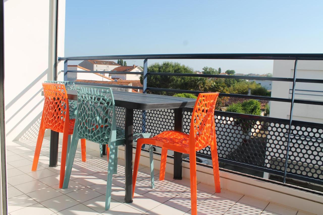 Apartmán Studio Avec Parking Proche Plage Et Centre Royan Exteriér fotografie